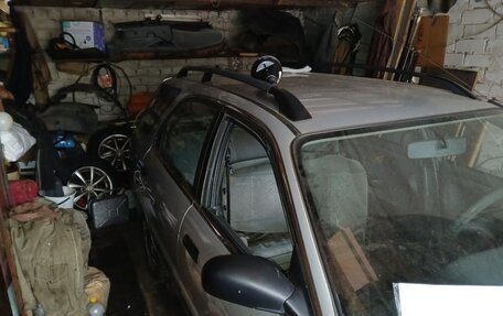 Suzuki Baleno I, 2001 год, 90 000 рублей, 2 фотография