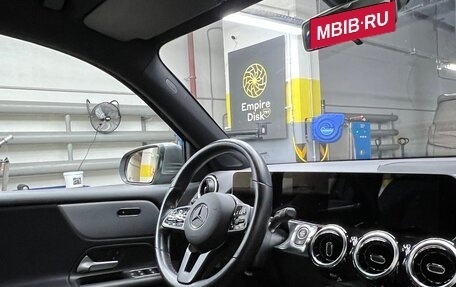 Mercedes-Benz GLB, 2020 год, 3 800 000 рублей, 3 фотография