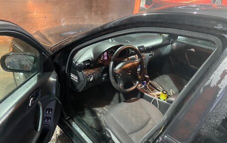 Mercedes-Benz C-Класс, 2006 год, 775 000 рублей, 4 фотография