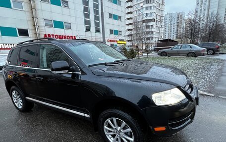 Volkswagen Touareg III, 2005 год, 880 000 рублей, 3 фотография