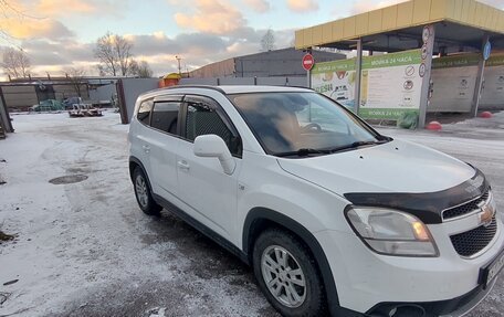 Chevrolet Orlando I, 2012 год, 780 000 рублей, 3 фотография