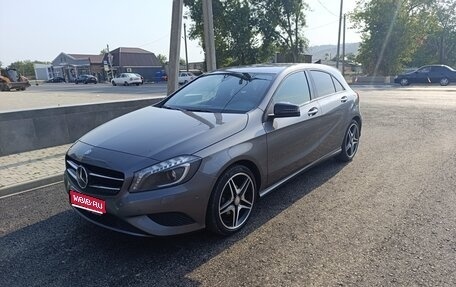 Mercedes-Benz A-Класс, 2013 год, 1 000 000 рублей, 1 фотография