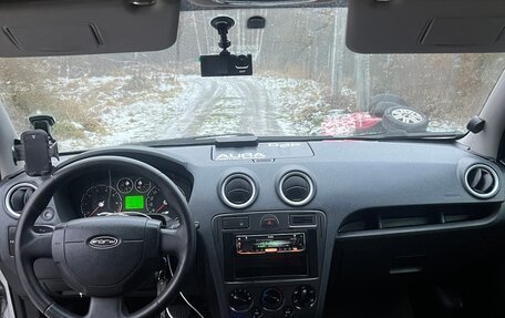 Ford Fusion I, 2006 год, 240 000 рублей, 21 фотография