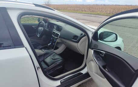 Volvo V40 Cross Country I, 2013 год, 1 060 000 рублей, 5 фотография