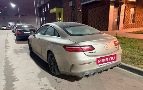 Mercedes-Benz E-Класс, 2017 год, 3 450 000 рублей, 8 фотография
