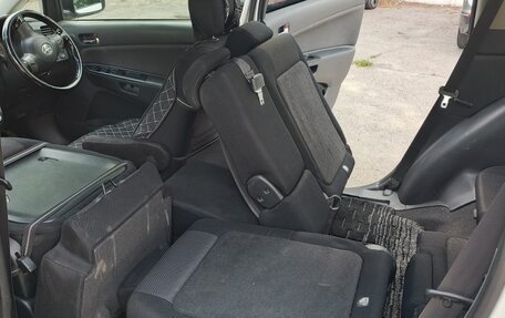 Toyota Wish II, 2003 год, 800 000 рублей, 2 фотография