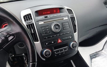 KIA cee'd I рестайлинг, 2010 год, 600 000 рублей, 9 фотография