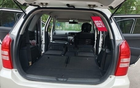 Toyota Wish II, 2003 год, 800 000 рублей, 9 фотография