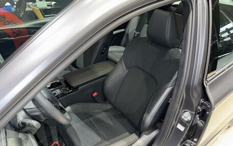 Toyota Camry, 2025 год, 4 990 000 рублей, 9 фотография