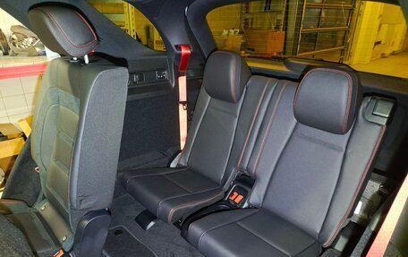 Mercedes-Benz GLE AMG, 2025 год, 18 000 000 рублей, 10 фотография