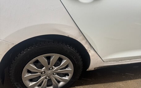 Hyundai Solaris II рестайлинг, 2021 год, 1 550 000 рублей, 8 фотография