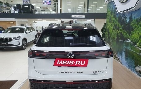 Volkswagen Tiguan, 2025 год, 4 950 000 рублей, 7 фотография