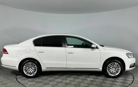 Volkswagen Passat B7, 2013 год, 1 075 000 рублей, 3 фотография