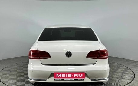 Volkswagen Passat B7, 2013 год, 1 075 000 рублей, 5 фотография
