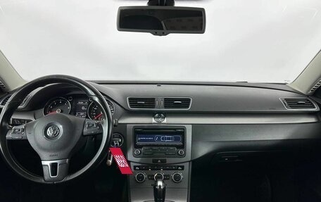 Volkswagen Passat B7, 2013 год, 1 075 000 рублей, 10 фотография