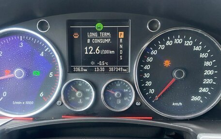 Volkswagen Touareg III, 2006 год, 650 000 рублей, 6 фотография