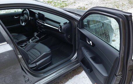 KIA Cerato IV, 2022 год, 2 550 000 рублей, 12 фотография