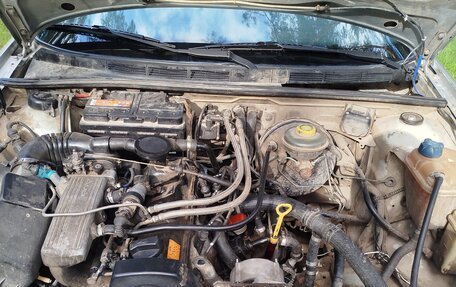 Audi 80, 1992 год, 390 000 рублей, 18 фотография