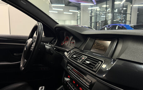 BMW 5 серия, 2016 год, 2 300 000 рублей, 13 фотография