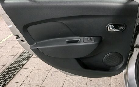 Renault Sandero II рестайлинг, 2018 год, 610 000 рублей, 14 фотография