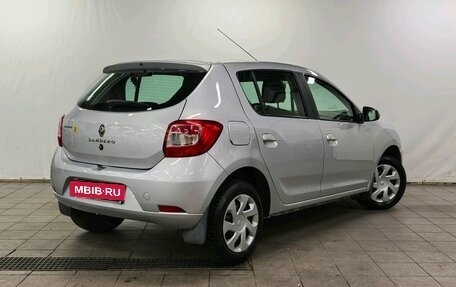 Renault Sandero II рестайлинг, 2018 год, 610 000 рублей, 2 фотография