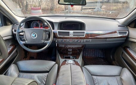 BMW 7 серия, 2002 год, 305 000 рублей, 11 фотография