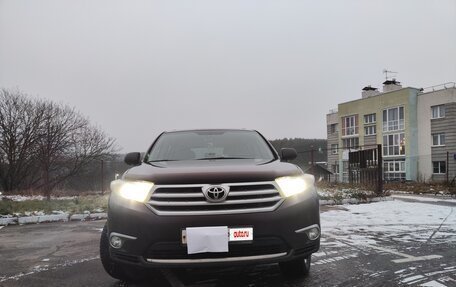 Toyota Highlander III, 2012 год, 2 145 000 рублей, 5 фотография
