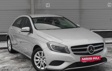 Mercedes-Benz A-Класс, 2013 год, 1 229 000 рублей, 3 фотография