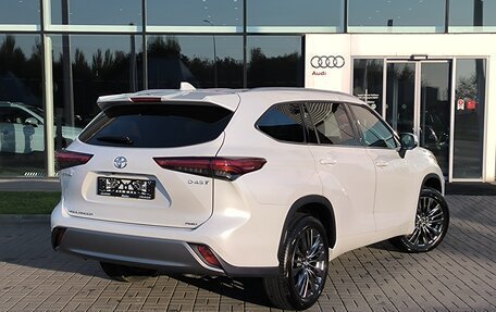 Toyota Highlander, 2025 год, 5 999 000 рублей, 6 фотография