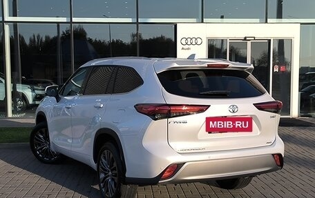 Toyota Highlander, 2025 год, 5 999 000 рублей, 7 фотография