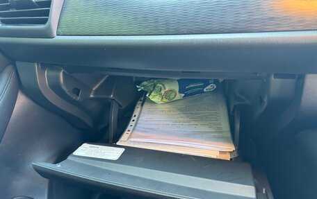 Nissan Leaf II, 2017 год, 1 700 000 рублей, 16 фотография