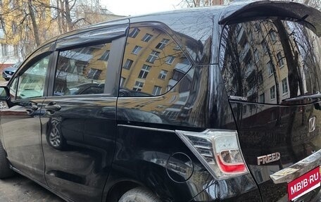 Honda Freed I, 2013 год, 1 350 000 рублей, 4 фотография
