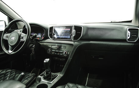 KIA Sportage IV рестайлинг, 2018 год, 2 150 000 рублей, 6 фотография