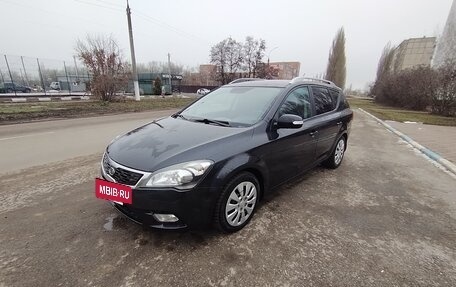 KIA cee'd I рестайлинг, 2010 год, 600 000 рублей, 2 фотография