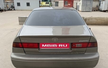 Toyota Camry, 1997 год, 365 000 рублей, 4 фотография