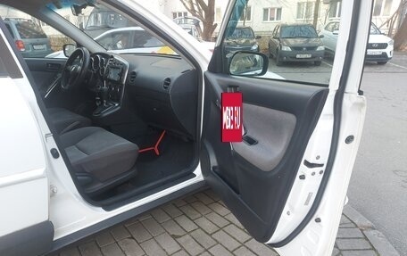 Pontiac Vibe II, 2003 год, 495 000 рублей, 7 фотография