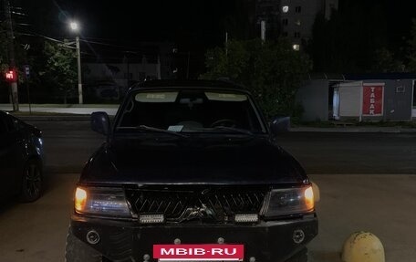 Mitsubishi Pajero Sport II рестайлинг, 2004 год, 850 000 рублей, 15 фотография