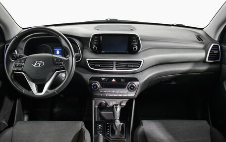 Hyundai Tucson III, 2019 год, 1 900 000 рублей, 13 фотография