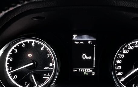 Toyota Camry, 2019 год, 2 725 000 рублей, 4 фотография