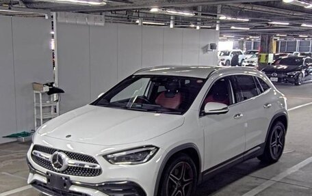 Mercedes-Benz GLA, 2021 год, 2 637 000 рублей, 1 фотография