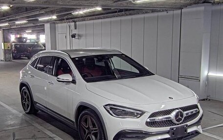 Mercedes-Benz GLA, 2021 год, 2 637 000 рублей, 2 фотография