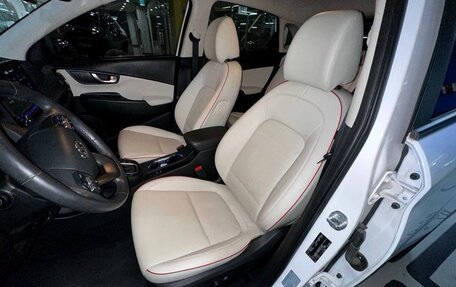 Hyundai Kona I, 2022 год, 2 600 000 рублей, 9 фотография