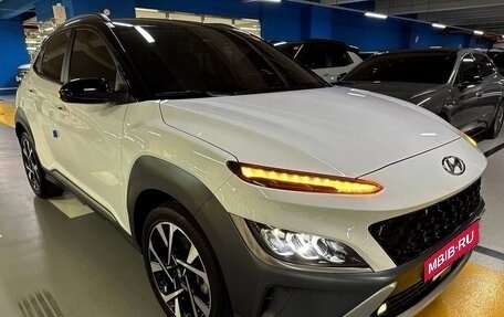 Hyundai Kona I, 2022 год, 2 600 000 рублей, 2 фотография