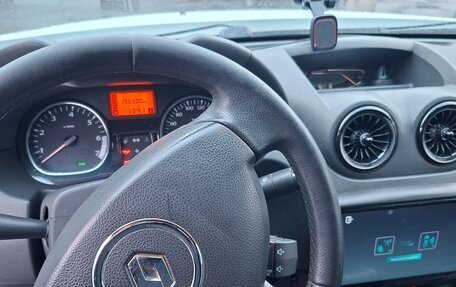 Renault Duster I рестайлинг, 2014 год, 800 000 рублей, 5 фотография