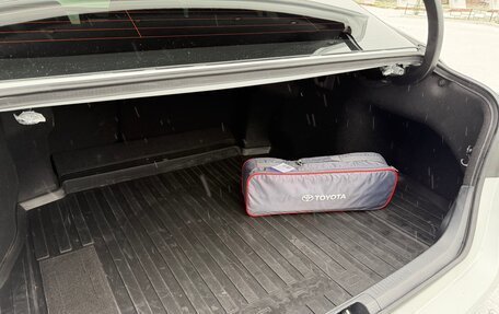 Toyota Camry, 2021 год, 2 800 000 рублей, 15 фотография