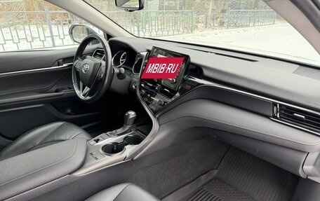 Toyota Camry, 2021 год, 2 800 000 рублей, 12 фотография