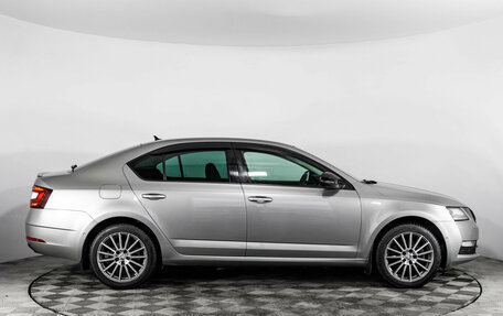 Skoda Octavia, 2019 год, 1 949 000 рублей, 4 фотография