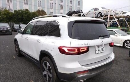 Mercedes-Benz GLB, 2022 год, 2 358 000 рублей, 3 фотография