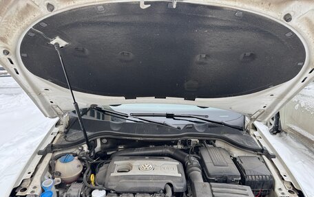 Volkswagen Passat B7, 2013 год, 1 695 000 рублей, 18 фотография