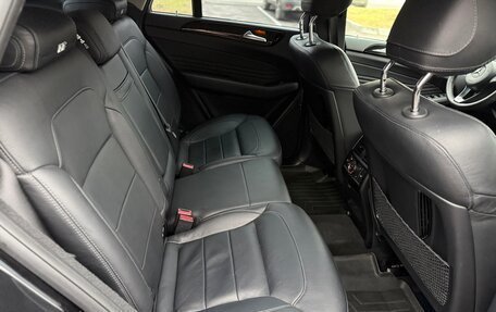 Mercedes-Benz GLE, 2015 год, 3 750 000 рублей, 31 фотография